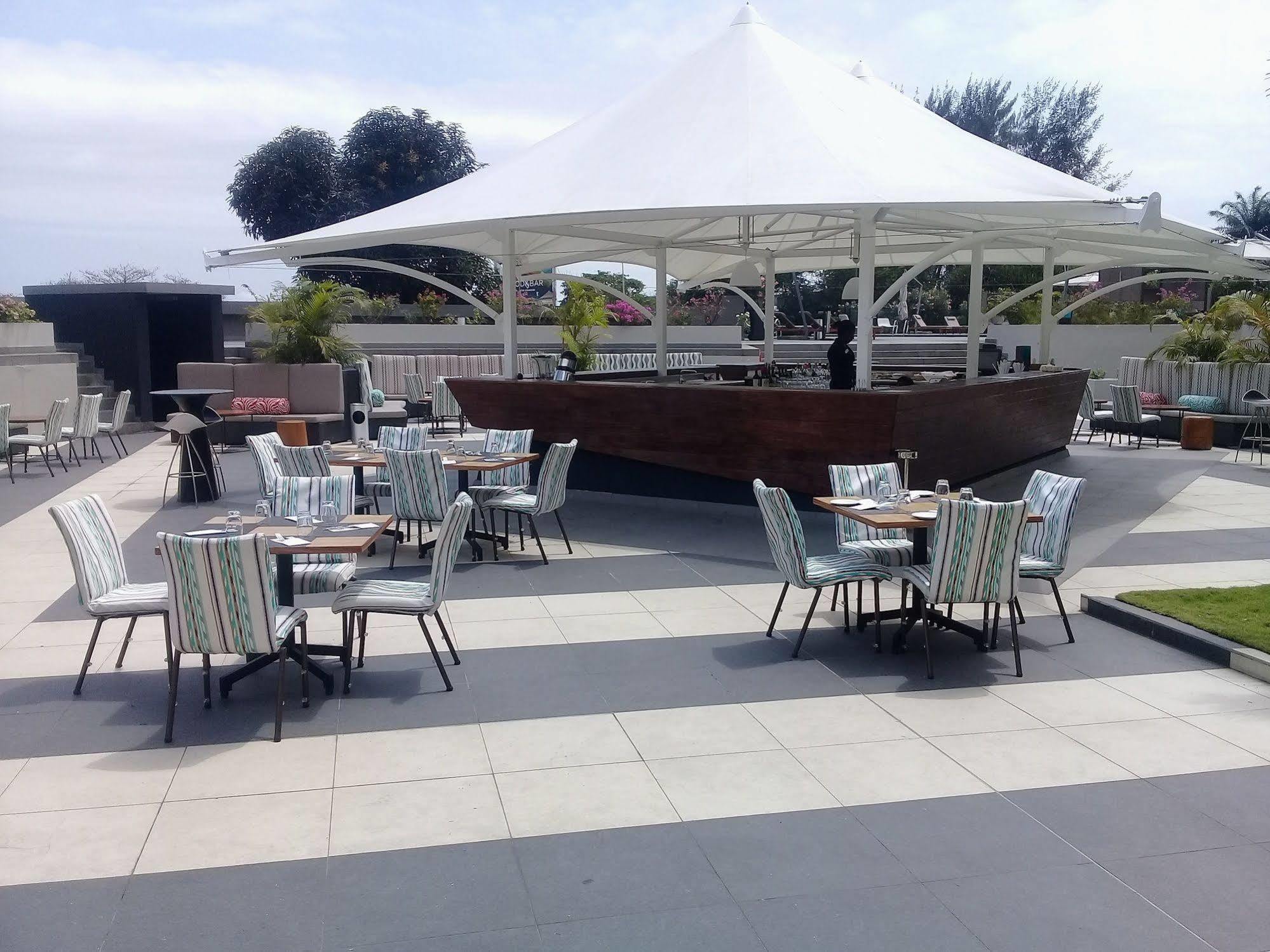 Park Inn By Radisson Libreville Exterior foto